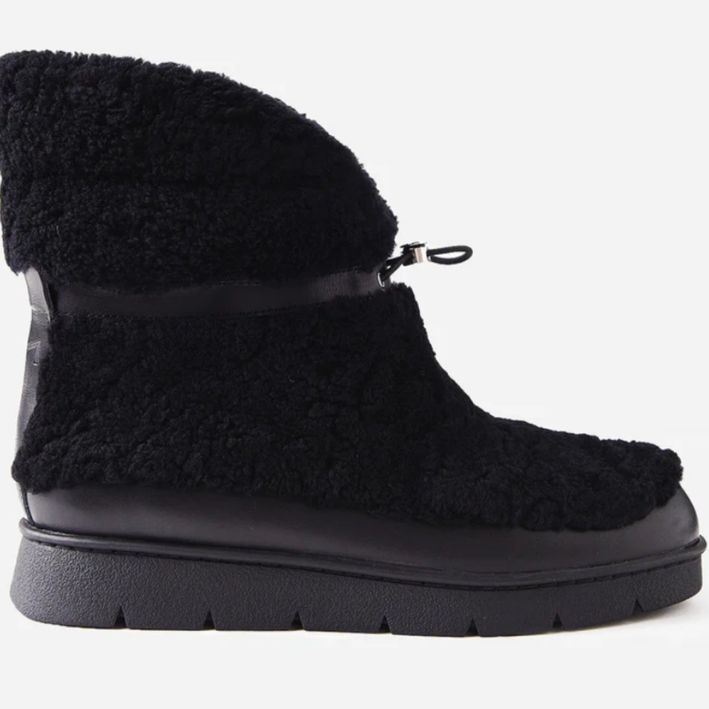 MARC FISHER LTD Kamryn Genuine Shearling Black Bootie...Size 9.5